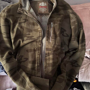 Green camo Express jacket #camo
